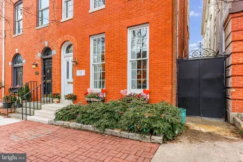 Exterior - 828 William St, Baltimore, MD 21230 photo 3 of 6