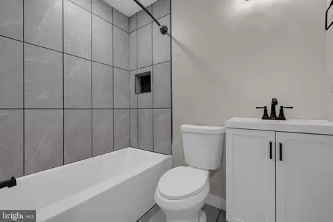 Bath - 2418 E Chase St, Baltimore, MD 21213 photo 1 of 3
