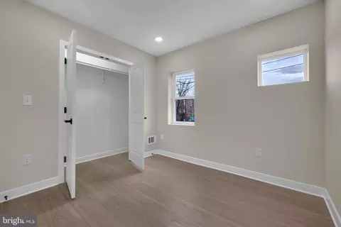 Bedroom - 2418 E Chase St, Baltimore, MD 21213 photo 2 of 2