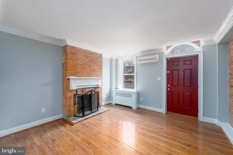 Living - 1826 E Lombard St, Baltimore, MD 21231 photo 1 of 4