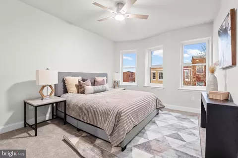 Bedroom - 2103 Mcculloh St, Baltimore, MD 21217 photo 1 of 10