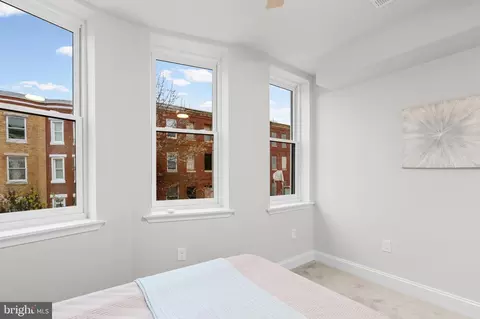 Bedroom - 2103 Mcculloh St, Baltimore, MD 21217 photo 4 of 10