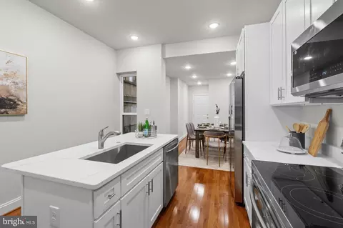 Kitchen - 2103 Mcculloh St, Baltimore, MD 21217 photo 4 of 4