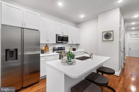 Kitchen - 2103 Mcculloh St, Baltimore, MD 21217 photo 2 of 4