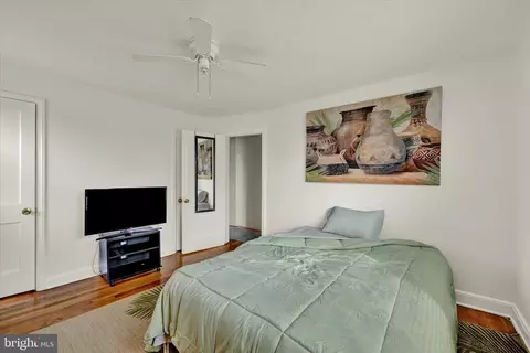 Bedroom - 3922 Mortimer Ave, Baltimore, MD 21215 photo 2 of 5