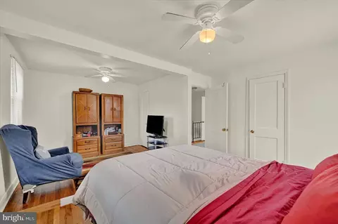 Bedroom - 3922 Mortimer Ave, Baltimore, MD 21215 photo 4 of 5