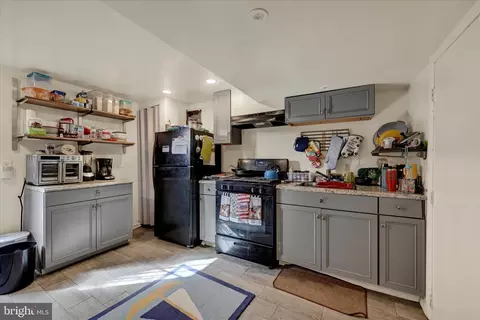 Kitchen - 3922 Mortimer Ave, Baltimore, MD 21215 photo 2 of 2