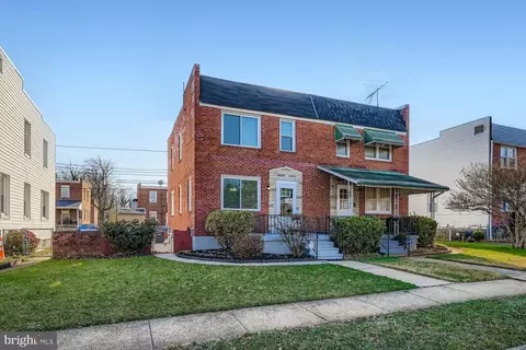 3711 Ina Ave, Baltimore, MD 21206 photo 2