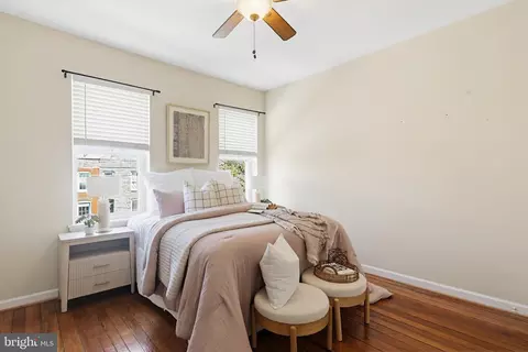 Bedroom - 139 E Randall St, Baltimore, MD 21230 photo 2 of 6