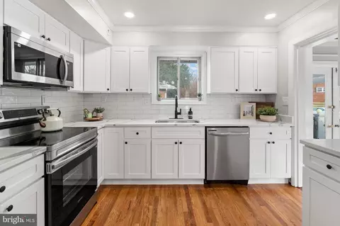 Kitchen - 7604 Windy Rdg, Baltimore, MD 21236 photo 1 of 3