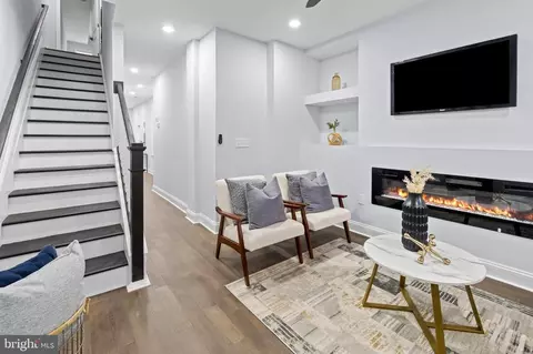 1612 E Chase St, Baltimore, MD 21213