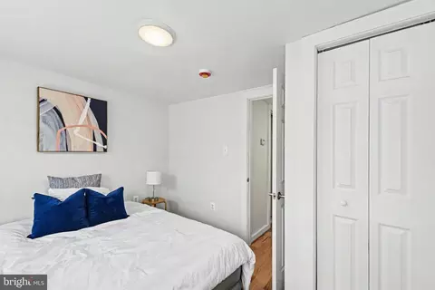 Bedroom - 207 S Durham St, Baltimore, MD 21231 photo 4 of 5