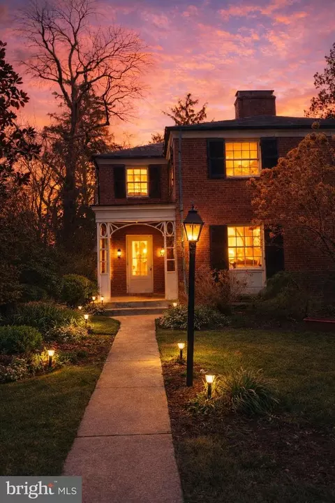 329 Paddington Rd, Baltimore, MD 21212
