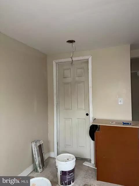 Entry Way - 1605 Lemmon St, Baltimore, MD 21223 photo 10 of 13