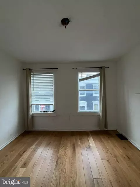 Living - 1607 Lemmon St, Baltimore, MD 21223 photo 2 of 3