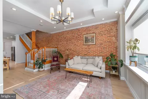 Living - 1800 E Pratt St, Baltimore, MD 21231 photo 1 of 1