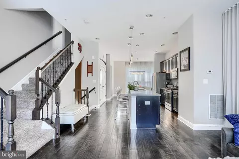 1313 Benjamin St, Baltimore, MD 21230 photo 8