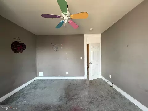 Bedroom - 3110 Garrison Blvd, Baltimore, MD 21216 photo 4 of 6