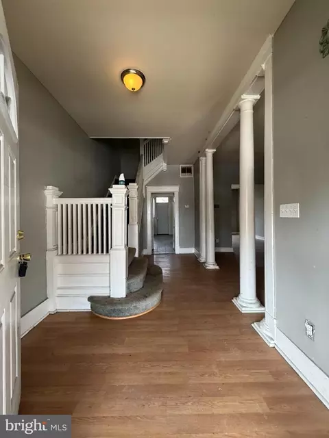 Entry Way - 3110 Garrison Blvd, Baltimore, MD 21216 photo 1 of 13