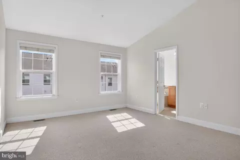 877 Ryan St, Baltimore, MD 21230 photo 34