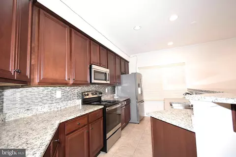 877 Ryan St, Baltimore, MD 21230 photo 8