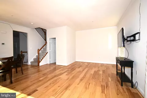 877 Ryan St, Baltimore, MD 21230 photo 32