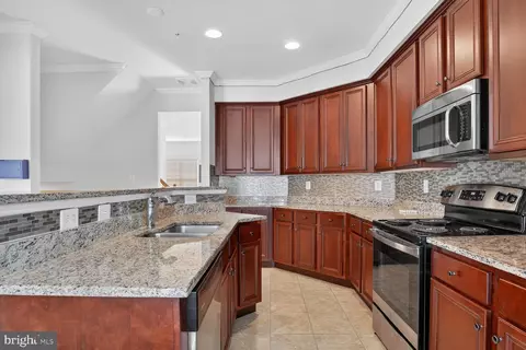 877 Ryan St, Baltimore, MD 21230 photo 7