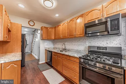 Kitchen - 3532 Cliftmont Ave, Baltimore, MD 21213 photo 2 of 2