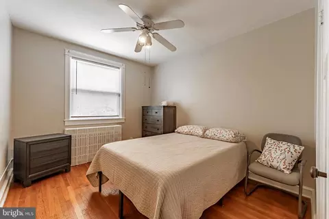 Bedroom - 3532 Cliftmont Ave, Baltimore, MD 21213 photo 2 of 3