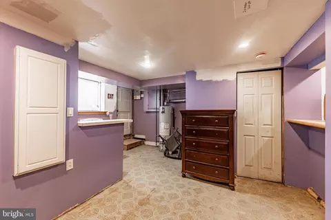 Entry Way - 3532 Cliftmont Ave, Baltimore, MD 21213 photo 6 of 6