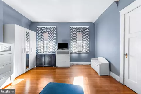 Bedroom - 2201 Pelham Ave, Baltimore, MD 21213 photo 3 of 6