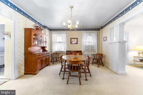 Dining - 2201 Pelham Ave, Baltimore, MD 21213 photo 1 of 3