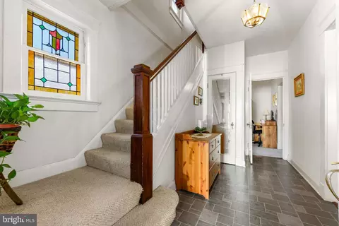 Entry Way - 2201 Pelham Ave, Baltimore, MD 21213 photo 1 of 11