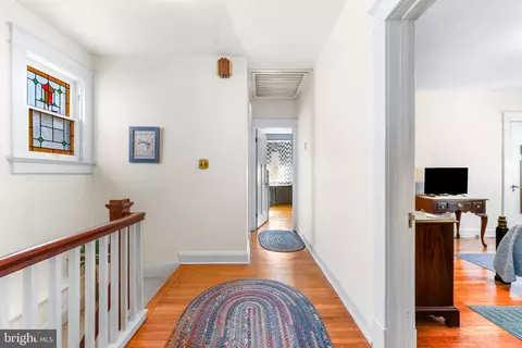 Entry Way - 2201 Pelham Ave, Baltimore, MD 21213 photo 11 of 11