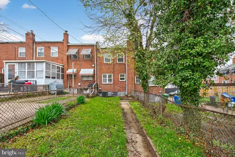 Exterior - 4103 Colborne Rd, Baltimore, MD 21229 photo 2 of 3