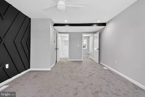 Entry Way - 1431 E Preston St, Baltimore, MD 21213 photo 5 of 6
