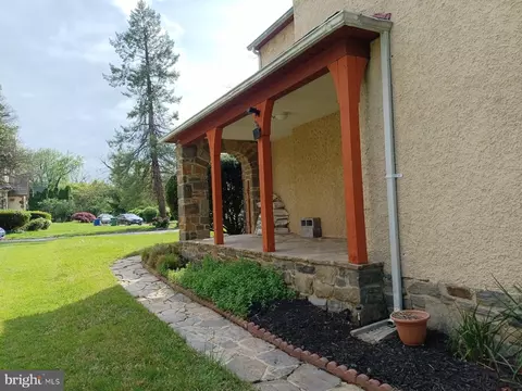Exterior - 6305 E Fordham Dr, Baltimore, MD 21215 photo 4 of 4