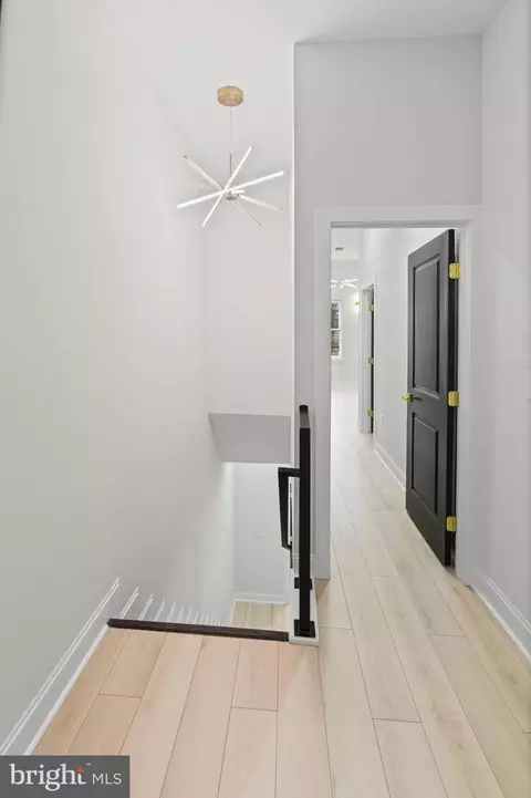 727 E 20th St, Baltimore, MD 21218 photo 29