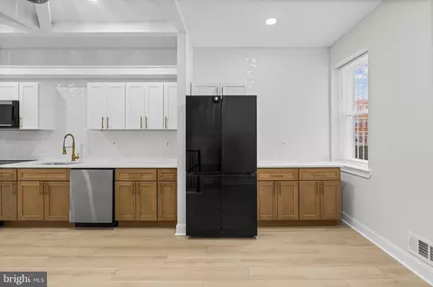 727 E 20th St, Baltimore, MD 21218 photo 27