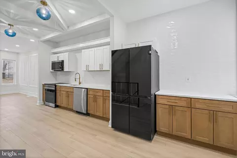 727 E 20th St, Baltimore, MD 21218 photo 7
