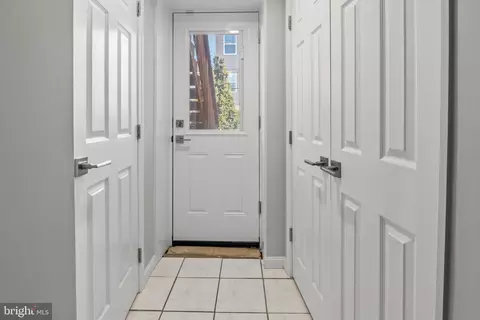 1121 S Decker Ave S, Baltimore, MD 21224 photo 12