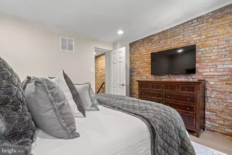 1121 S Decker Ave S, Baltimore, MD 21224 photo 26