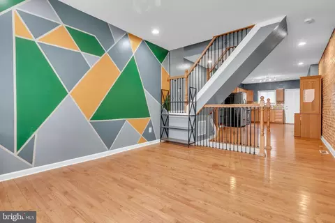 3912 Mount Pleasant Ave, Baltimore, MD 21224