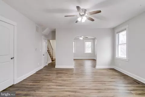 Entry Way - 4604 Walther Ave, Baltimore, MD 21214 photo 6 of 15