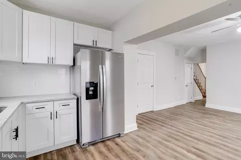 Entry Way - 4604 Walther Ave, Baltimore, MD 21214 photo 10 of 15