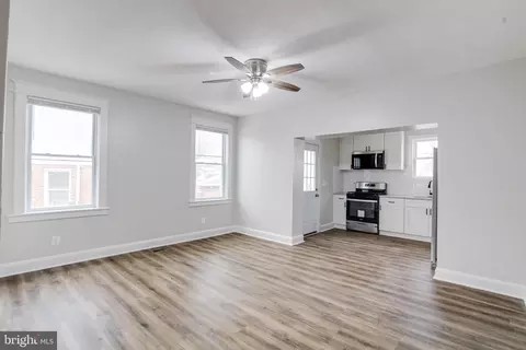 Living - 4604 Walther Ave, Baltimore, MD 21214 photo 6 of 7