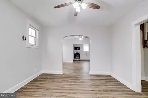 Living - 4604 Walther Ave, Baltimore, MD 21214 photo 3 of 7