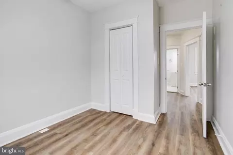 Entry Way - 4604 Walther Ave, Baltimore, MD 21214 photo 13 of 15