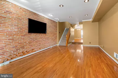 2314 Fleet St, Baltimore, MD 21224 photo 6