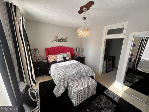 Bedroom - 5303 Hamlin Ave, Baltimore, MD 21215 photo 1 of 3